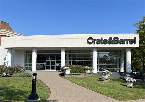 Crate and barrel west hartford - Thanks Aja, thanks Crate & Barrel. Note: Convenient bike rack outside the front entrance by Isham Rd. near Munson's chocolates/Barnes & Noble. Meters and parking structures are 0.75 per 30min or $7 max for the day. (that's pretty much standard for W. Hartford). 